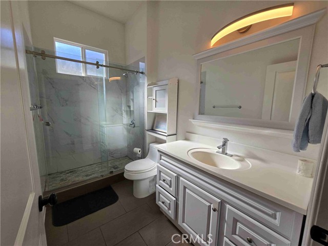 Detail Gallery Image 6 of 11 For 4309 N Country Club Ln, Long Beach,  CA 90807 - 1 Beds | 1 Baths