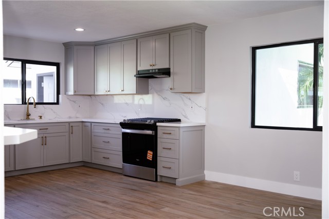 Detail Gallery Image 6 of 42 For 4887 Philadelphia St, Chino,  CA 91710 - 4 Beds | 2 Baths
