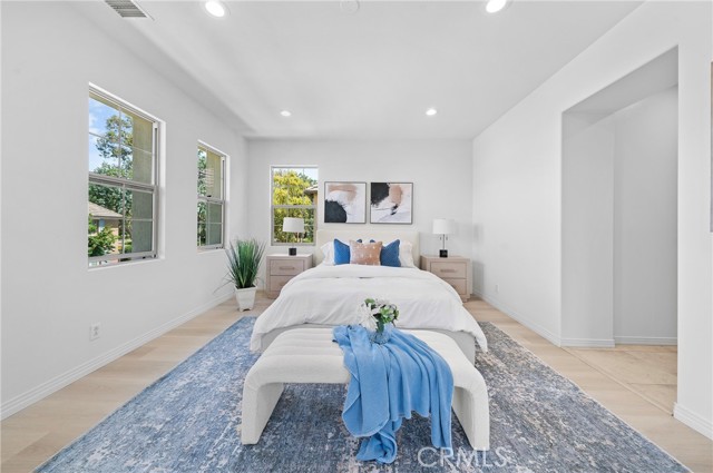 97 Twin Gables, Irvine CA: https://media.crmls.org/medias/9a0905fe-2fa0-4a9b-a37e-f52eb5900135.jpg