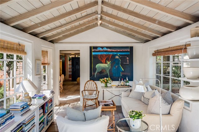 Detail Gallery Image 18 of 34 For 724 Poppy Ave, Corona Del Mar,  CA 92625 - 2 Beds | 1 Baths