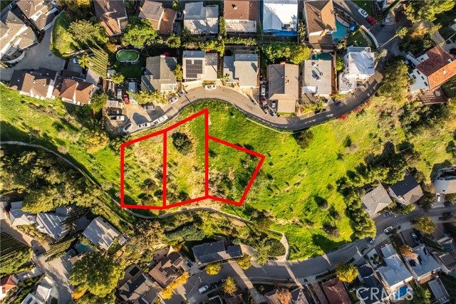 Detail Gallery Image 15 of 20 For 35 Torreon Dr, Woodland Hills,  CA 91364 - – Beds | – Baths