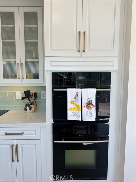 23192 De Anza Road, Temecula CA: https://media.crmls.org/medias/9a0bbb03-aada-494d-8122-064760e9f42a.jpg