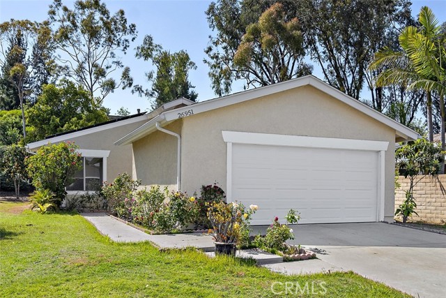 MLS# OC23080918
