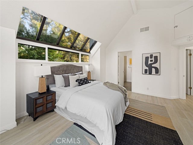 Detail Gallery Image 16 of 27 For 1341 Alma St, Palo Alto,  CA 94301 - 2 Beds | 2/1 Baths