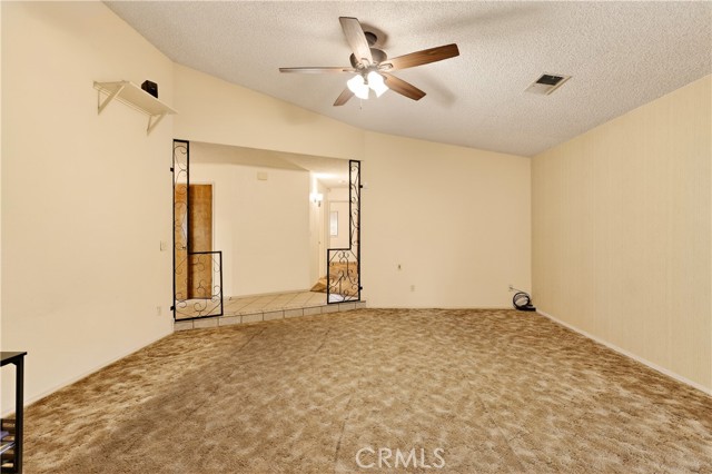 Detail Gallery Image 5 of 52 For 2480 Palora, Atwater,  CA 95301 - 4 Beds | 2 Baths