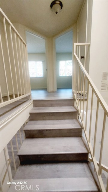 Detail Gallery Image 10 of 19 For 4904 Ithaca Ave #2,  Los Angeles,  CA 90032 - 3 Beds | 2 Baths