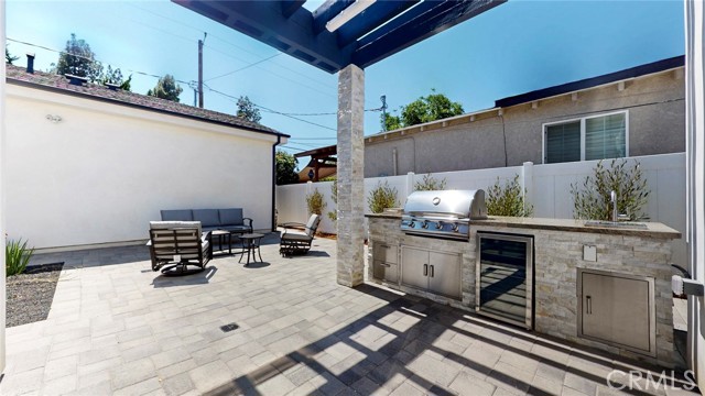 Image 5 of 75 For 421 Catalina Street