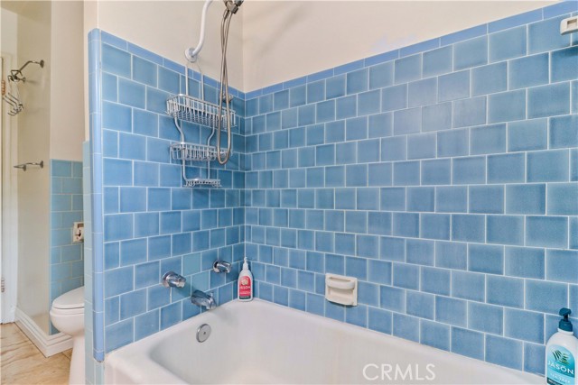 1403 Cuernavaca Place, Claremont CA: https://media.crmls.org/medias/9a0dfca3-8081-4f58-bf35-7748fa2c15fa.jpg