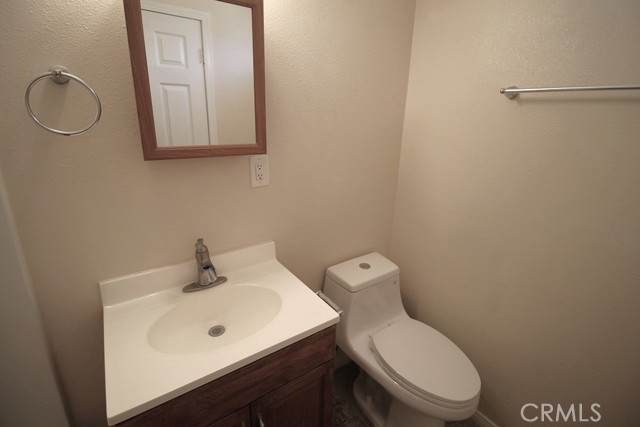 Detail Gallery Image 21 of 42 For 27763 Crestview Rd #U1-2,  Barstow,  CA 92311 - 3 Beds | 2 Baths