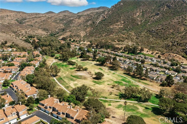 6050 Via Montanez, Camarillo CA: https://media.crmls.org/medias/9a0e607c-ab1b-4307-b188-84c87d56a5bc.jpg