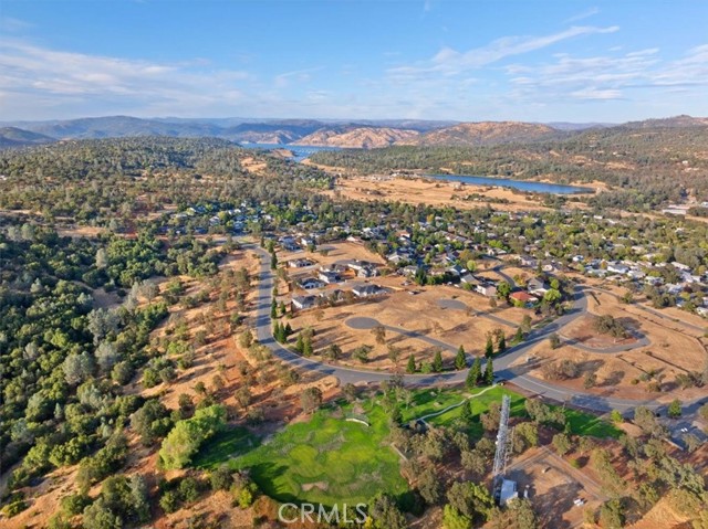 Detail Gallery Image 4 of 39 For 1 Stepping Stone, Oroville,  CA 95966 - 3 Beds | 2/1 Baths