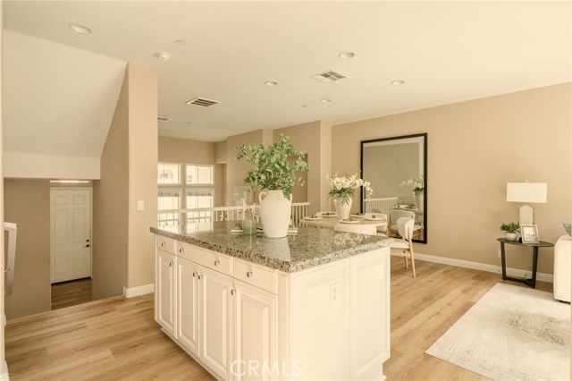 Detail Gallery Image 14 of 41 For 2019 Arnold Way, Fullerton,  CA 92833 - 3 Beds | 2/1 Baths