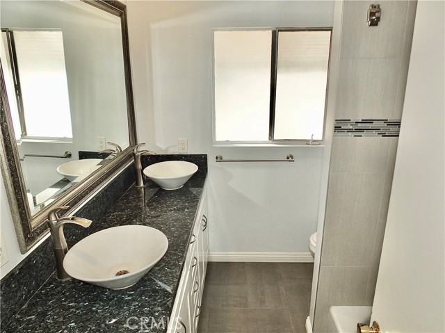 Detail Gallery Image 21 of 31 For 3042 E 3rd St #15,  Long Beach,  CA 90814 - 1 Beds | 1 Baths