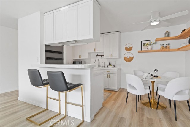 Detail Gallery Image 6 of 18 For 2411 Prospect #214,  Hermosa Beach,  CA 90254 - 2 Beds | 2 Baths