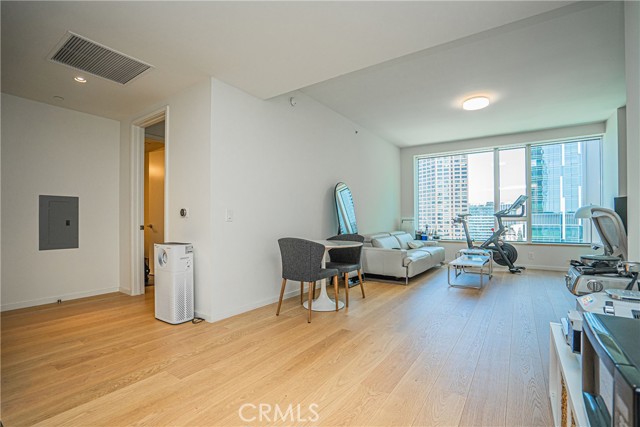 Detail Gallery Image 11 of 27 For 889 Francisco St #2611,  Los Angeles,  CA 90017 - 1 Beds | 2 Baths