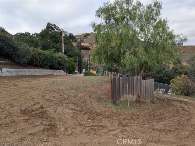 Detail Gallery Image 14 of 17 For 1087 Loma Ln, Simi Valley,  CA 93063 - – Beds | – Baths