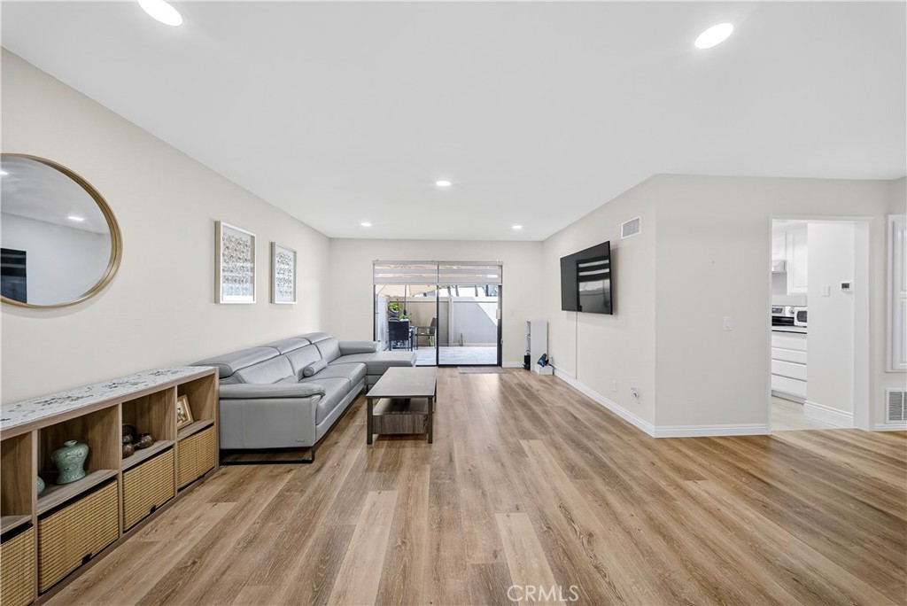 MLS #PW25215446 image #3