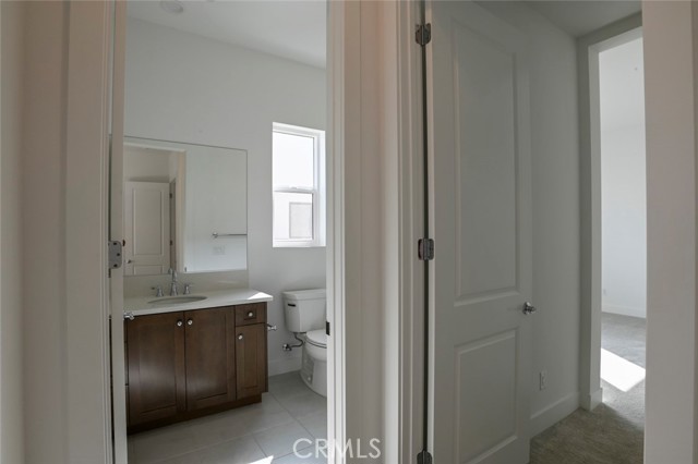 Detail Gallery Image 53 of 65 For 20552 Edgewood Ct, Chatsworth,  CA 91311 - 5 Beds | 5/1 Baths