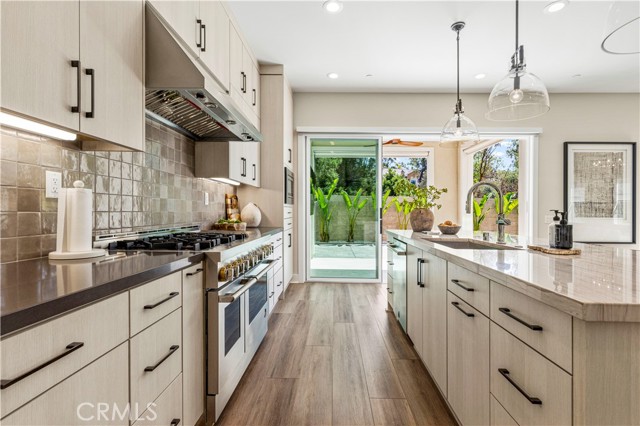 Image 5 of 31 For 440 Riverbend