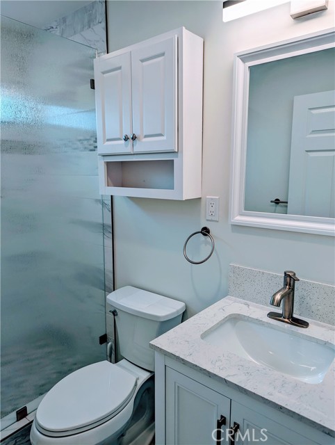 Detail Gallery Image 9 of 15 For 1620 Acacia Ave, Torrance,  CA 90501 - 2 Beds | 1/1 Baths