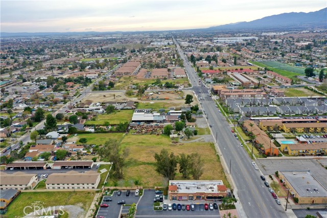 Detail Gallery Image 4 of 19 For 16635 Arrow Bld, Fontana,  CA 92335 - – Beds | – Baths