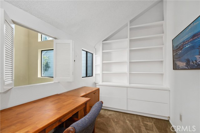 1150 W Capitol Drive, San Pedro CA: https://media.crmls.org/medias/9a141577-209c-4d90-966e-922164890966.jpg
