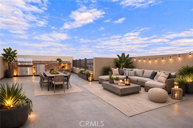 Detail Gallery Image 24 of 34 For 809 Brickyard Ln, Costa Mesa,  CA 92627 - 2 Beds | 2/2 Baths