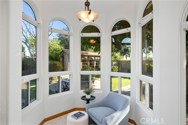 3273 Indiana Ave, Costa Mesa CA: https://media.crmls.org/medias/9a159f6a-d36c-42f5-85d3-7c3c7439443e.jpg