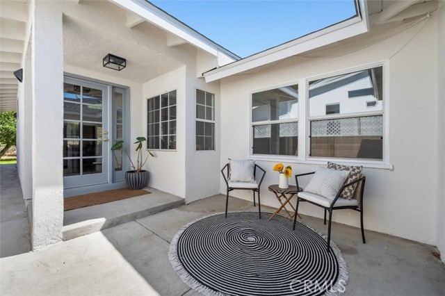 5545 Konya Drive, Torrance CA: https://media.crmls.org/medias/9a16be38-7cfa-46ec-a075-8fc2d9dae361.jpg