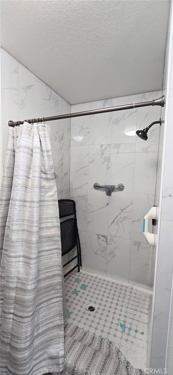 Detail Gallery Image 9 of 17 For 15481 Eto Camino, Victorville,  CA 92394 - 3 Beds | 2 Baths