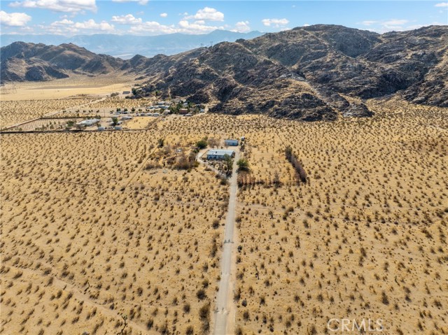 Detail Gallery Image 34 of 46 For 29595 Cove Rd, Lucerne Valley,  CA 92356 - 3 Beds | 2 Baths