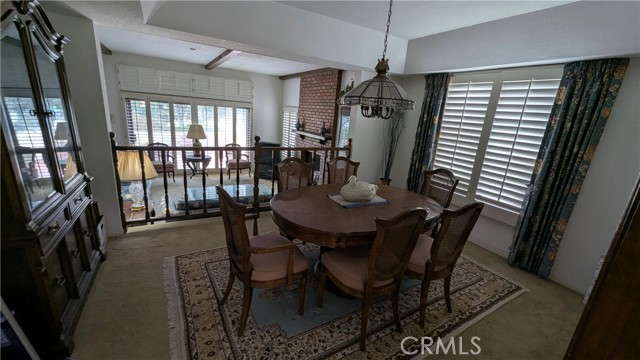Detail Gallery Image 7 of 22 For 100 S Lucia Ave #1,  Redondo Beach,  CA 90277 - 3 Beds | 3 Baths