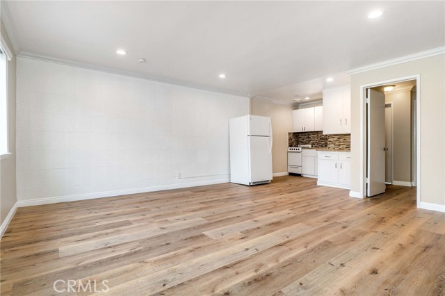 Updated 2 Bdrm /1 Bath