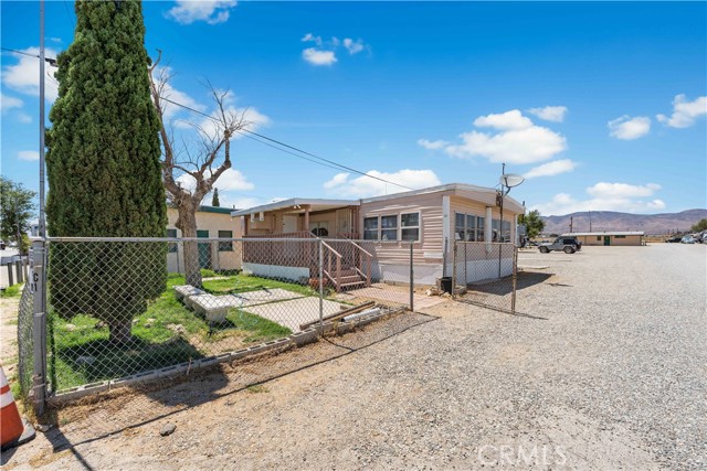 Detail Gallery Image 13 of 35 For 2121 Nadeau, Mojave,  CA 93501 - 3 Beds | 1/1 Baths