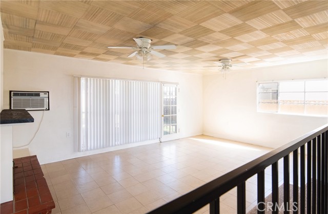 Detail Gallery Image 11 of 22 For 8725 Mccallum, Downey,  CA 90242 - 2 Beds | 1 Baths