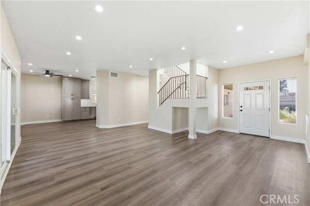 Detail Gallery Image 3 of 14 For 13974 Palomino Ct, Victorville,  CA 92394 - 3 Beds | 2/1 Baths