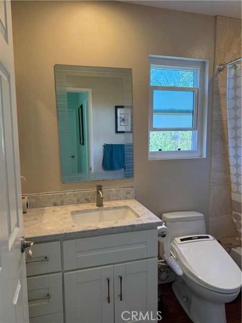 Hallway bath