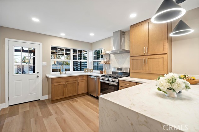 Detail Gallery Image 11 of 28 For 3746 Gardenia Ave, Long Beach,  CA 90807 - 3 Beds | 3 Baths