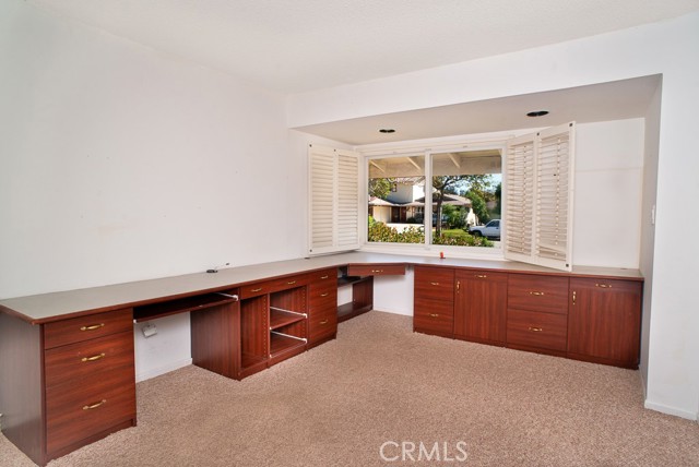 Detail Gallery Image 12 of 18 For 5437 Woodbury St, Ventura,  CA 93003 - 4 Beds | 2 Baths