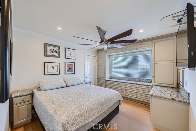 Detail Gallery Image 44 of 48 For 4048 Mistral Dr, Huntington Beach,  CA 92649 - 4 Beds | 2/1 Baths