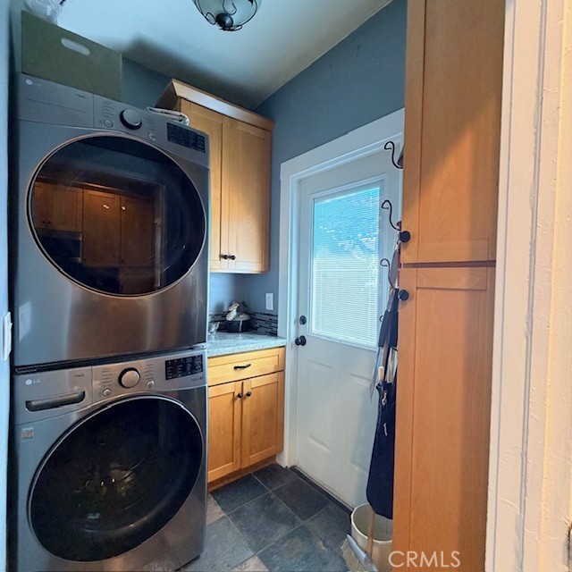 Detail Gallery Image 14 of 28 For 100 S Prospect, Redondo Beach,  CA 90277 - 3 Beds | 2 Baths