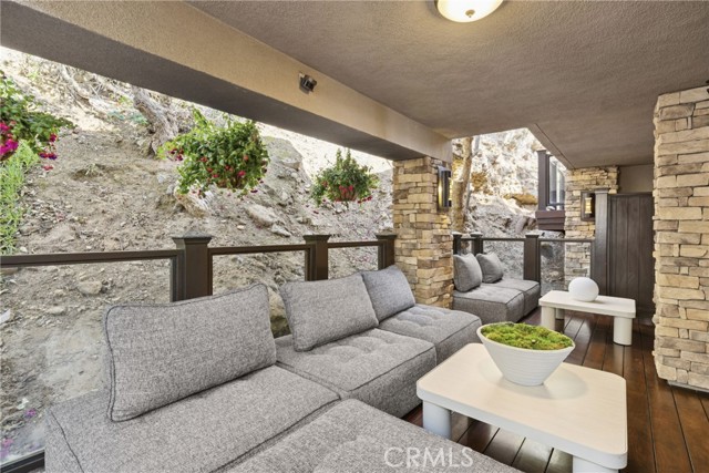 Detail Gallery Image 22 of 56 For 3150 Breakers, Corona Del Mar,  CA 92625 - 4 Beds | 5 Baths