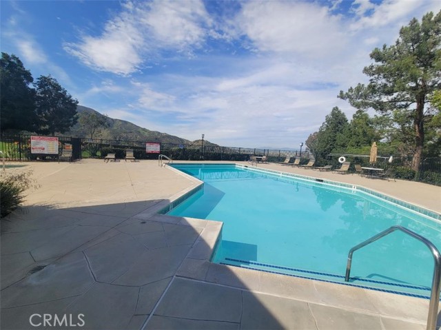 Detail Gallery Image 10 of 13 For 2588 Avd Del, Corona,  CA 92882 - 2 Beds | 2 Baths