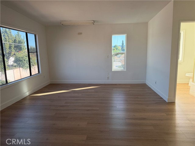8108 Yarmouth photo 15