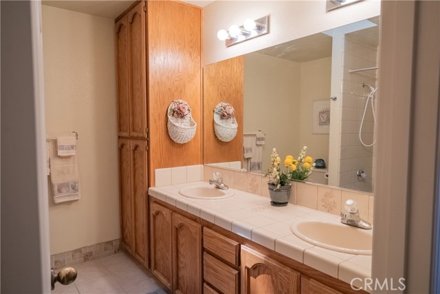 Detail Gallery Image 29 of 40 For 23061 Lakeview Dr, Tehachapi,  CA 93561 - 4 Beds | 2/1 Baths