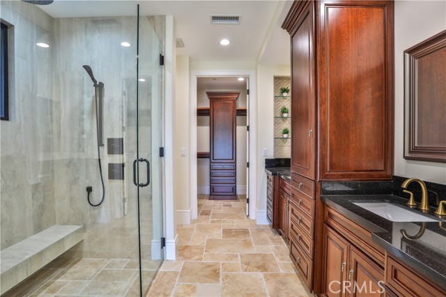Detail Gallery Image 41 of 66 For 22477 Boating Way, Canyon Lake,  CA 92587 - 3 Beds | 4 Baths