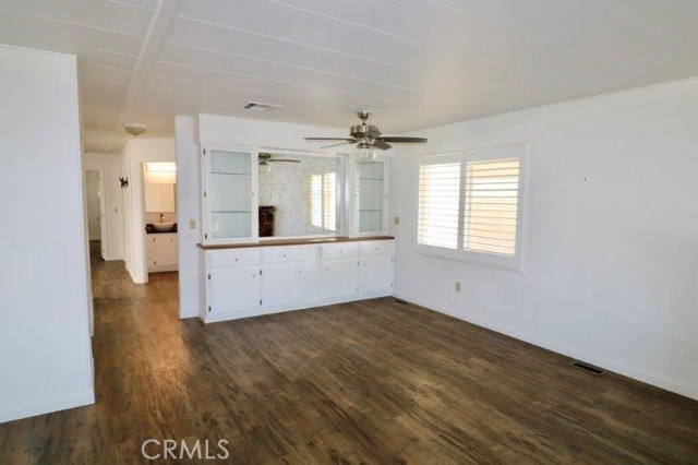 Detail Gallery Image 15 of 41 For 3744 Lake Grove Dr #21,  Yorba Linda,  CA 92886 - 2 Beds | 2 Baths