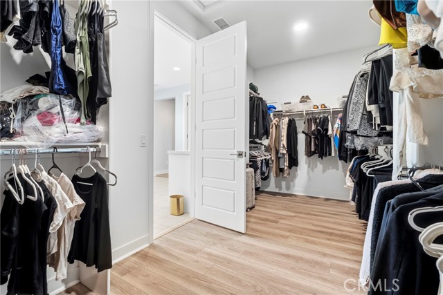 Detail Gallery Image 47 of 75 For 17721 Ridgeline Ct, Saugus,  CA 91350 - 4 Beds | 4 Baths