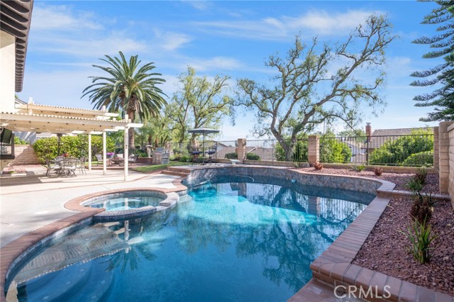 Detail Gallery Image 2 of 51 For 21162 via Lugo, Yorba Linda,  CA 92887 - 4 Beds | 3 Baths