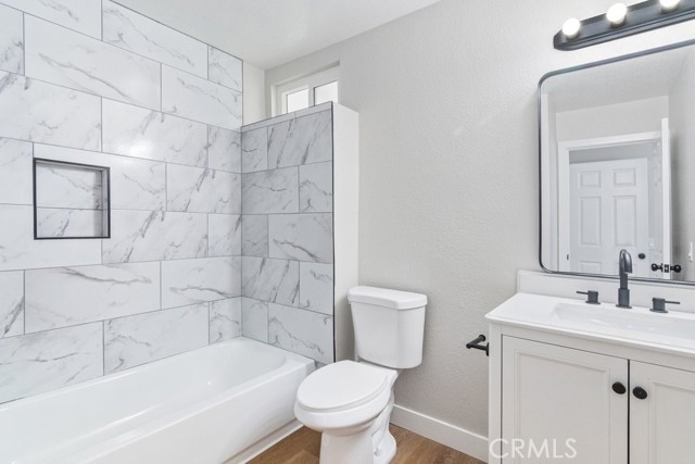 Detail Gallery Image 11 of 28 For 1132 N Chestnut Ave, Rialto,  CA 92376 - 3 Beds | 2/1 Baths